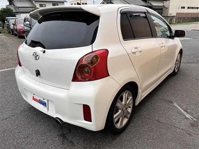 トヨタ ヴィッツ １．５ ＲＳ H22年 (東海) 99