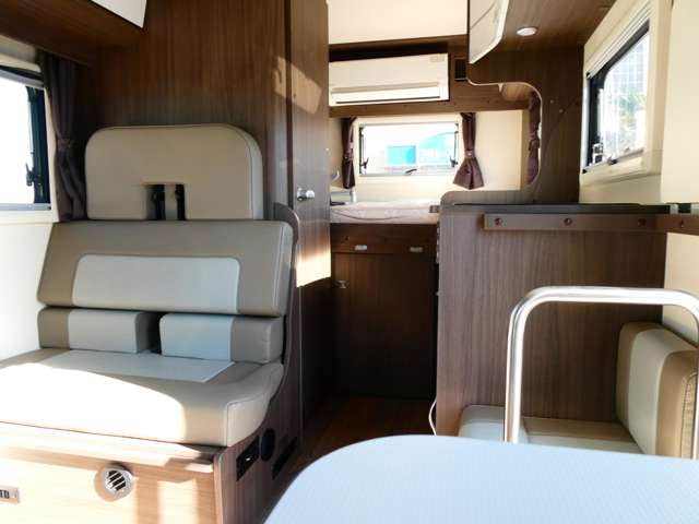 トヨタ カムロード ナッツＲＶ R5年 (関東) 99