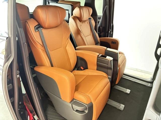 トヨタ ヴェルファイア ２．４ Ｚプレミア R7年 (中国) 99