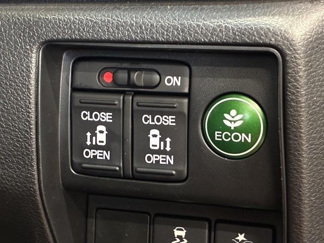 ホンダ オデッセイ ２．４ アブソルート Ｘ ホンダ センシング H29年 (中国) 99
