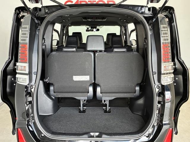 トヨタ ヴォクシー ２．０ ＺＳ 煌ＩＩＩ R3年 (中国) 99
