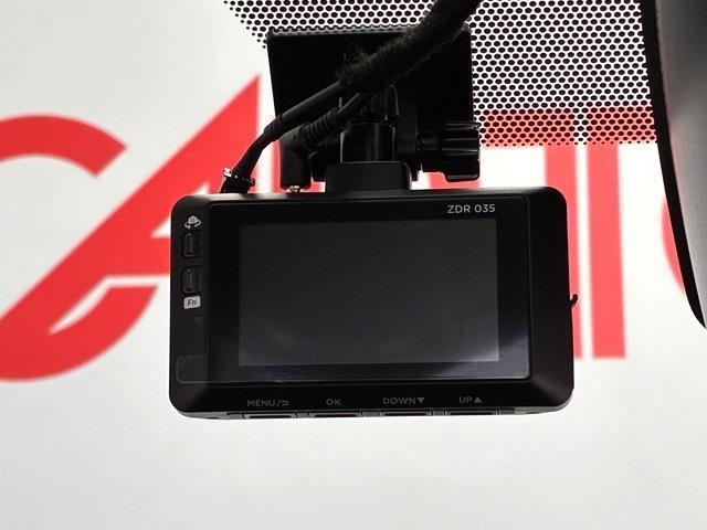 トヨタ ヴォクシー ２．０ ＺＳ 煌ＩＩＩ R3年 (中国) 99