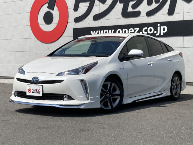 トヨタ プリウス １．８ Ｓ ツーリングセレクション R1年 (四国) 99
