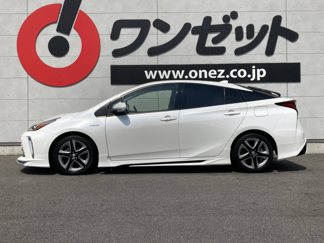 トヨタ プリウス １．８ Ｓ ツーリングセレクション R1年 (四国) 99