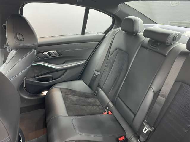 ＢＭＷ ３シリーズ ３２０ｉ　Ｍスポーツ R1年 (関東) 99