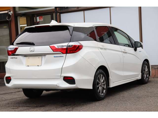 ホンダ シャトル １．５ ハイブリッド Ｘ スタイルエディション H28年 (東北) 99