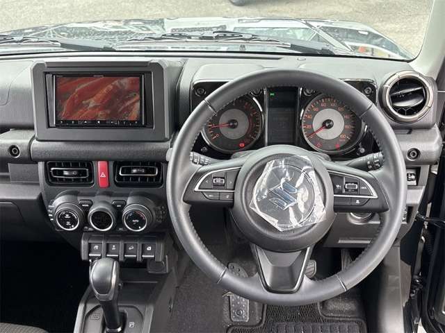 スズキ ジムニー　ノマド １．５ ＦＣ ４ＷＤ R7年 () 99