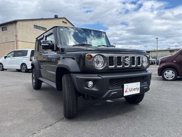 スズキ ジムニー　ノマド １．５ ＦＣ ４ＷＤ R7年 () 99