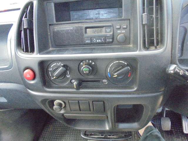 スズキ キャリイトラック ６６０ ＫＵスペシャル ３方開 ４ＷＤ H26年 () 99