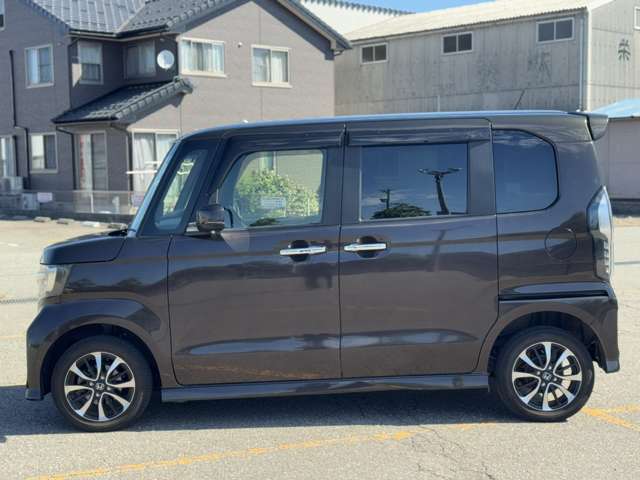 ホンダ Ｎ　ＢＯＸ カスタム ６６０ Ｇ Ｌ ホンダセンシング ４ＷＤ R1年 (甲信越・北陸) 99