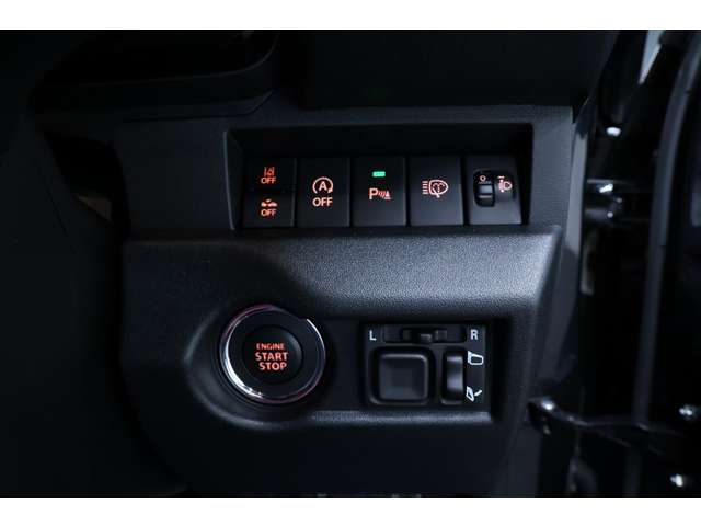 スズキ ジムニー　ノマド １．５ ＦＣ ４ＷＤ R7年 () 99