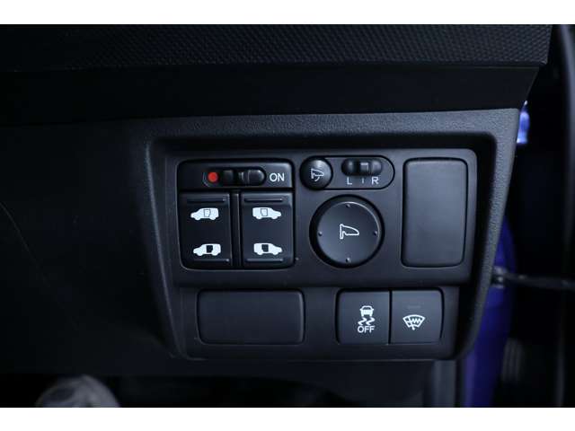 ホンダ フリード １．５ Ｇ ジャストセレクション ４ＷＤ H24年 (北海道) 99