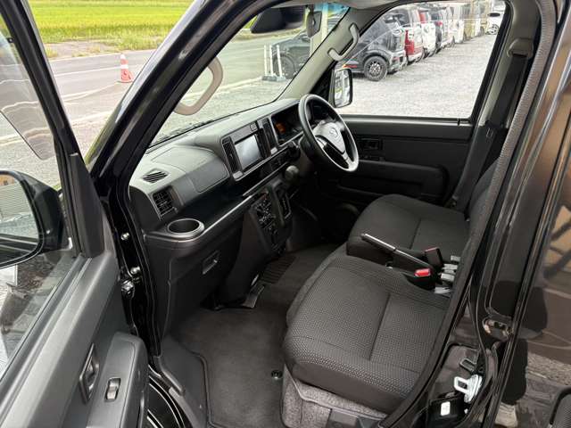 ダイハツ ハイゼットカーゴ ６６０ クルーズターボ ＳＡＩＩＩ ハイルーフ ４ＷＤ H30年 () 99