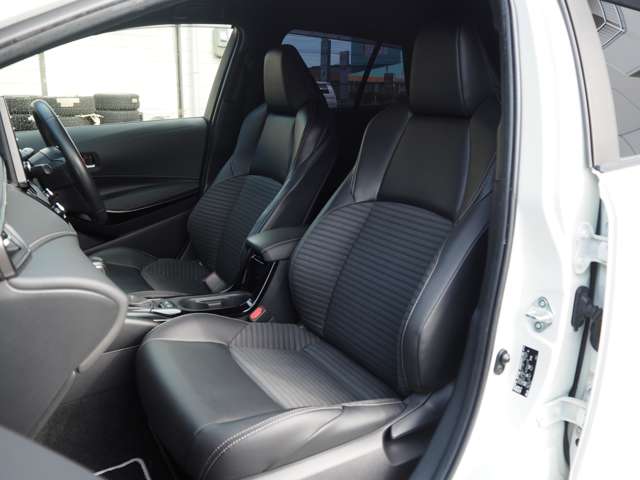 トヨタ カローラ　ツーリング　ハイブリッド １．８ ハイブリッド ＷＸＢ Ｅ－ＦＯＵＲ ４ＷＤ R1年 (甲信越・北陸) 99