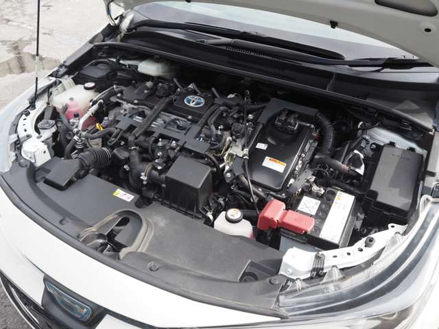 トヨタ カローラ　ツーリング　ハイブリッド １．８ ハイブリッド ＷＸＢ Ｅ－ＦＯＵＲ ４ＷＤ R1年 (甲信越・北陸) 99