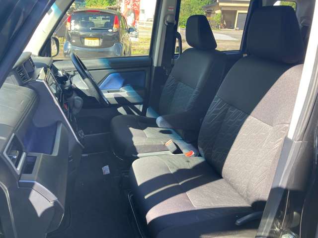 ダイハツ トール １．０ カスタムＧ リミテッドＩＩ ＳＡＩＩＩ ４ＷＤ R2年 (東北) 99