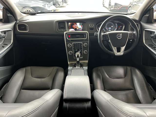 ボルボ Ｓ６０ Ｄ４ ＳＥ ディーゼルターボ H27年 (近畿) 99