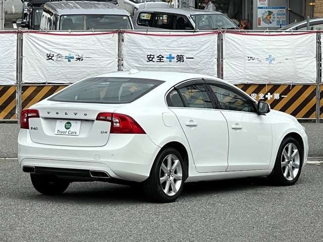 ボルボ Ｓ６０ Ｄ４ ＳＥ ディーゼルターボ H27年 (近畿) 99