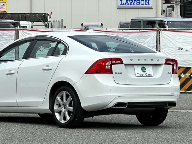 ボルボ Ｓ６０ Ｄ４ ＳＥ ディーゼルターボ H27年 (近畿) 99