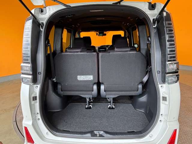 トヨタ ヴォクシー ２．０ ＺＳ 煌ＩＩ R2年 () 99