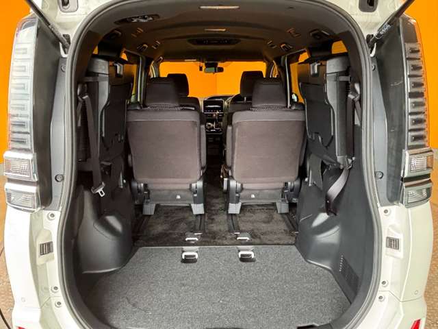 トヨタ ヴォクシー ２．０ ＺＳ 煌ＩＩ R2年 () 99