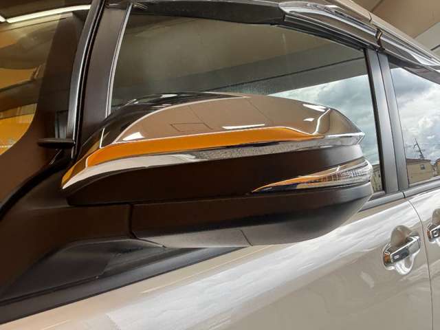 トヨタ ヴォクシー ２．０ ＺＳ 煌ＩＩ R2年 () 99