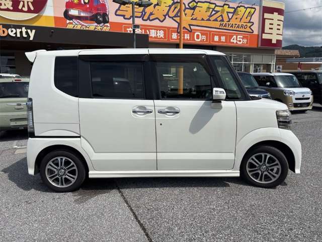 ホンダ Ｎ　ＢＯＸ ６６０ カスタムＧ ＳＳパッケージ H26年 () 99