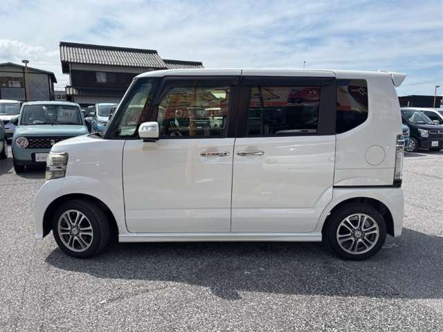 ホンダ Ｎ　ＢＯＸ ６６０ カスタムＧ ＳＳパッケージ H26年 () 99