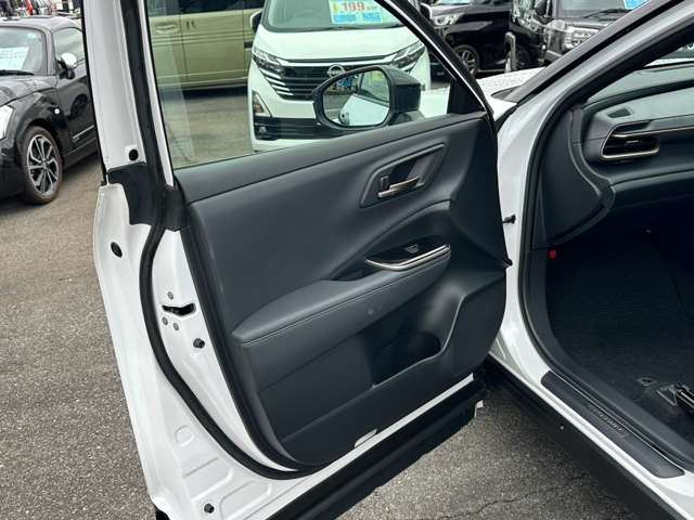 トヨタ クラウン　スポーツ　ハイブリッド ２．５ Ｚ Ｅ－ＦＯＵＲ ４ＷＤ R6年 () 99