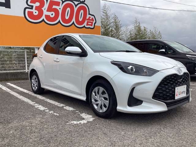 トヨタ ヤリス １．０ Ｘ R6年 () 99