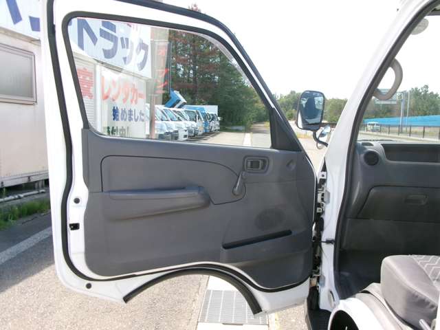 日産 キャラバンバン ＤＸ １トン H18年 (東北) 99