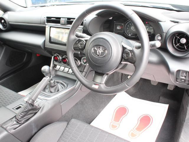 トヨタ ＧＲ８６ ２．４ ＲＣ R5年 () 99