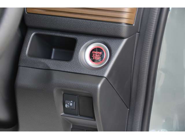 ホンダ Ｎ−ＶＡＮ ６６０ ファン ターボ ネイチャー スタイル ４ＷＤ R8年 (近畿) 99