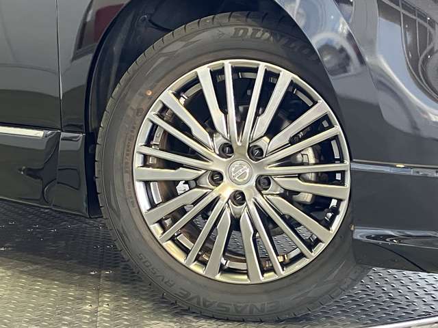 日産 エルグランド ２．５ ２５０ハイウェイスター プレミアム アーバンクロム R3年 (近畿) 99