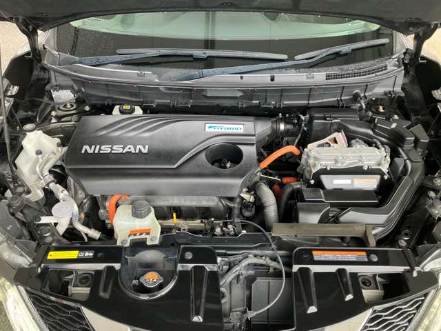 日産 エクストレイル　ハイブリッド ２．０ ２０Ｘ ハイブリッド エマージェンシーブレーキパッケージ H27年 (中国) 99