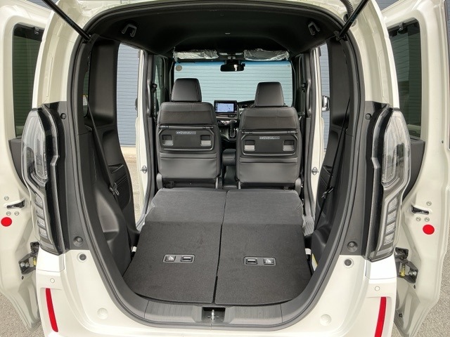 ホンダ Ｎ　ＢＯＸ カスタム ６６０ Ｌ ターボ スタイルプラス ブラック R4年 (近畿) 99