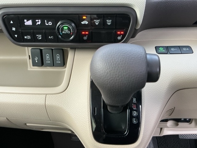 ホンダ Ｎ　ＢＯＸ ６６０ Ｇ Ｌ ホンダセンシング R1年 (近畿) 99