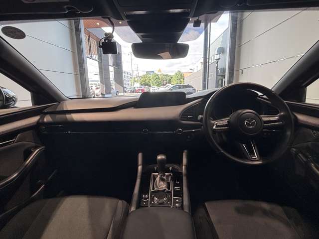 マツダ ＭＡＺＤＡ３　ファストバック １．５ １５Ｓ ブラックトーンエディション R4年 (関東) 99