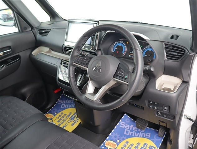 三菱 デリカ　ミニ ６６０ Ｔ ４ＷＤ R6年 (関東) 99
