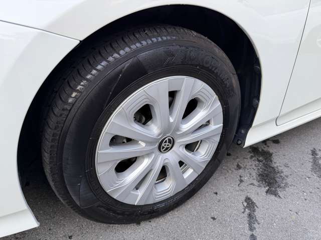 トヨタ プリウス １．８ Ｓ R1年 (東海) 99