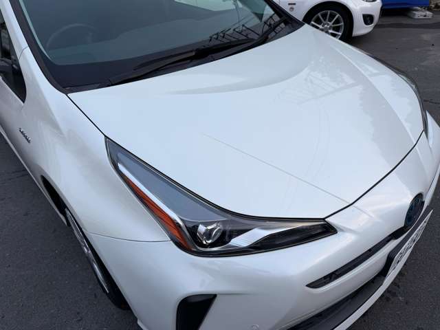 トヨタ プリウス １．８ Ｓ R1年 (東海) 99