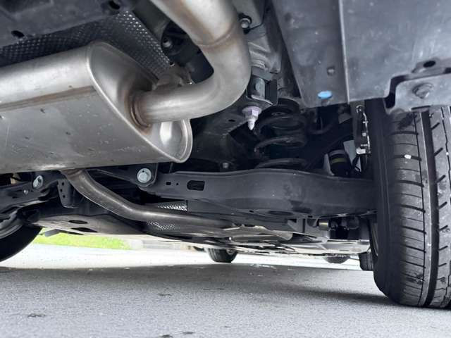 トヨタ プリウス １．８ Ｓ R1年 (東海) 99