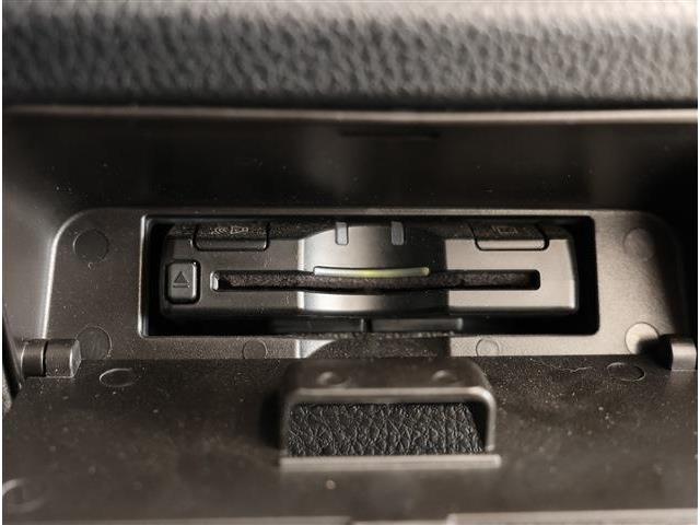 トヨタ ヴォクシー １．８ ハイブリッド ＺＳ 煌ＩＩ H29年 (東海) 99