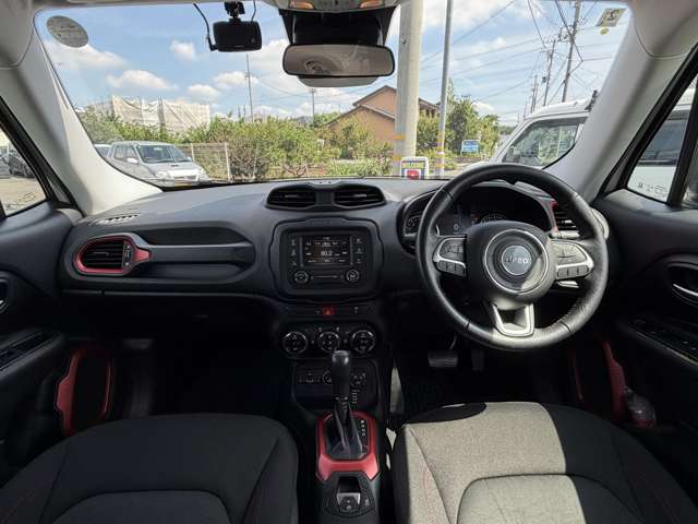 ジープ レネゲード トレイルホーク ４ＷＤ H28年 () 99