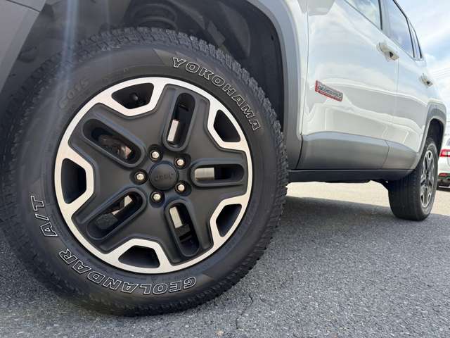 ジープ レネゲード トレイルホーク ４ＷＤ H28年 () 99