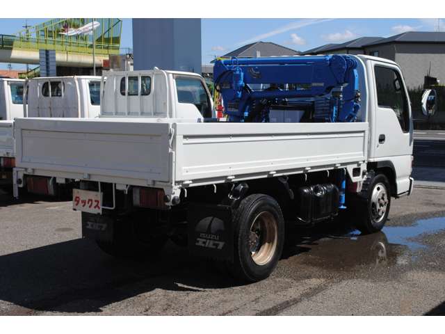 いすゞ エルフ タダノ簡昜４段 積載２Ｔ H16年 (東海) 99