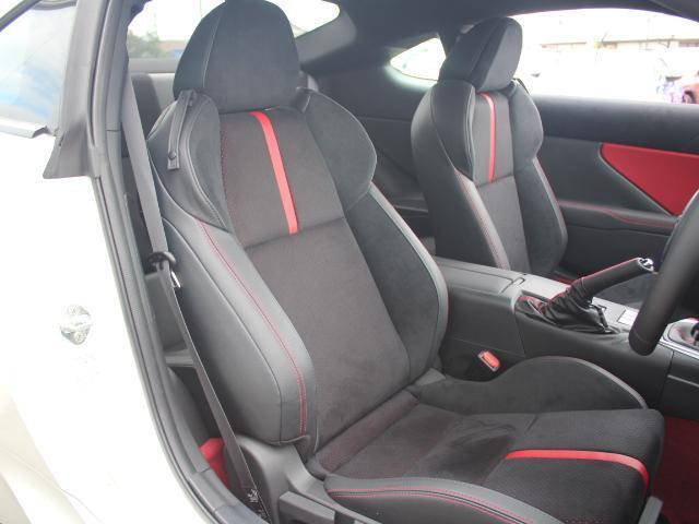 トヨタ ＧＲ８６ ２．４ ＲＺ R8年 (東海) 99