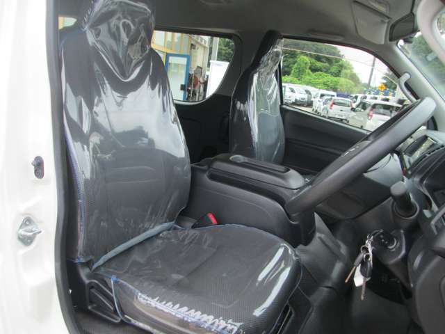 トヨタ ハイエースワゴン ２．７ ＤＸ ロング ミドルルーフ H30年 (関東) 99