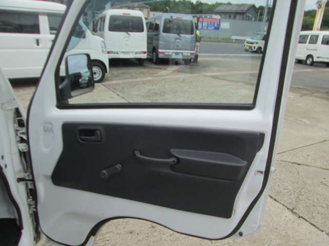 日産 ＮＴ１００クリッパー ６６０ ＤＸ R1年 (関東) 99