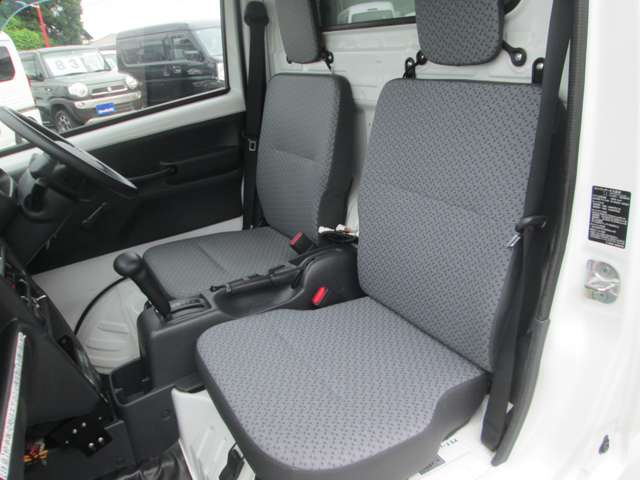 日産 ＮＴ１００クリッパー ６６０ ＤＸ R1年 (関東) 99